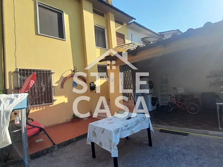 Immagine 25 di Appartamento in vendita  a Castelfranco Di Sotto