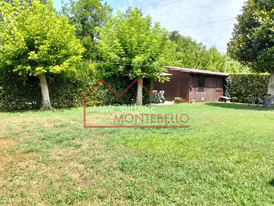 Immagine 32 di Villa in vendita  a Forte Dei Marmi