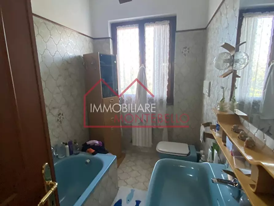 Immagine 8 di Villa in vendita  a Forte Dei Marmi