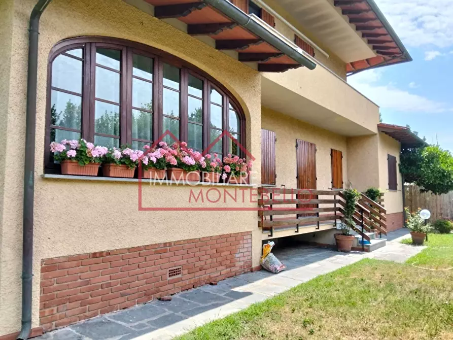 Immagine 29 di Villa in vendita  a Forte Dei Marmi