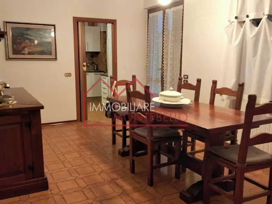 Immagine 4 di Villa in vendita  a Forte Dei Marmi