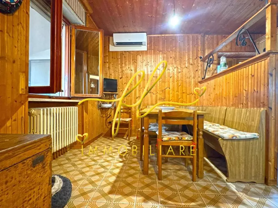 Immagine 6 di Villa in vendita  a Cecina