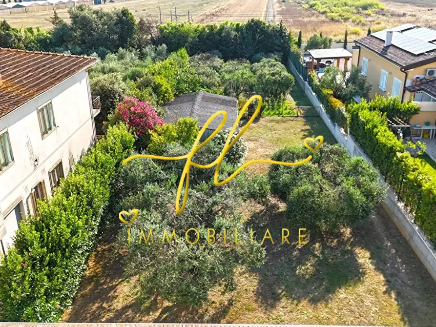 Immagine 37 di Villa in vendita  a Cecina
