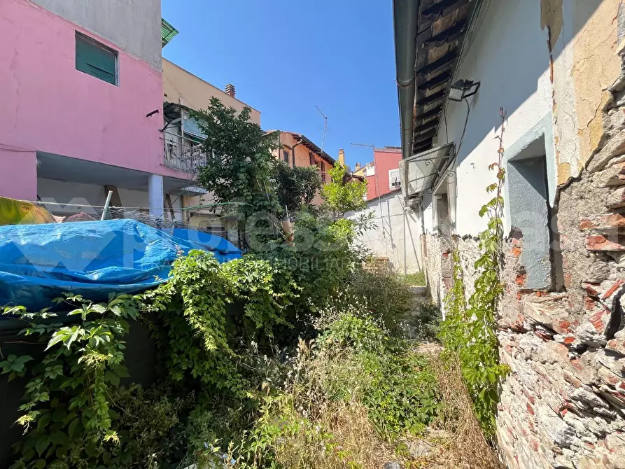 Immagine 4 di Villa in vendita  a Pisa