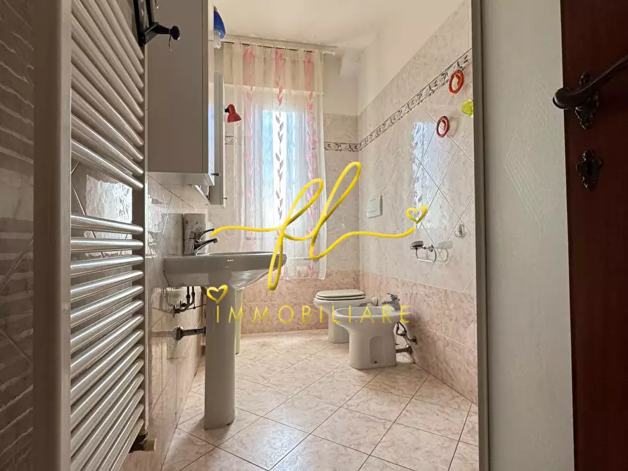 Immagine 15 di Appartamento in vendita  a Livorno