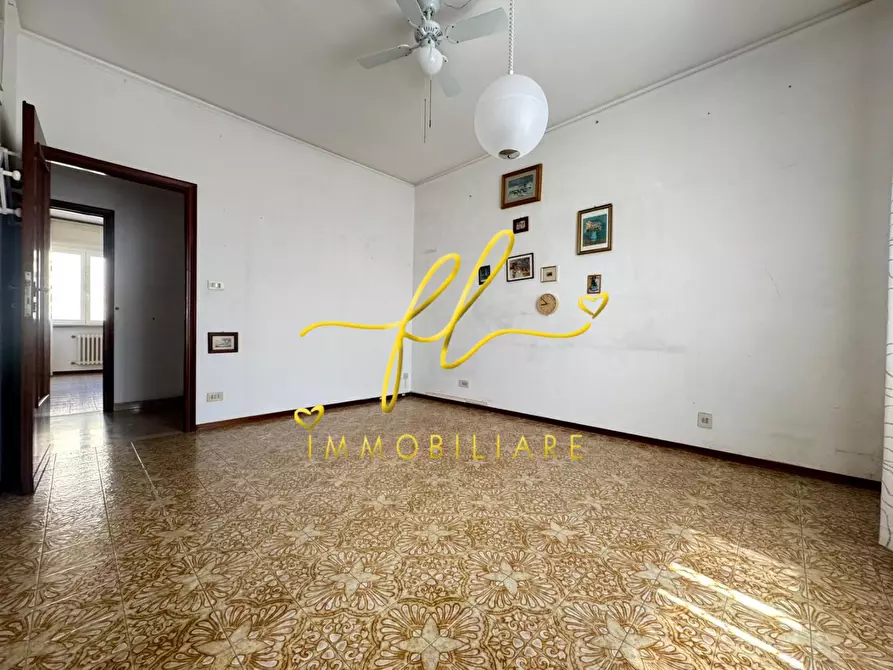 Immagine 9 di Appartamento in vendita  a Livorno