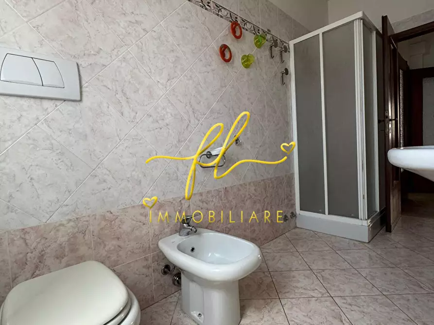 Immagine 18 di Appartamento in vendita  a Livorno