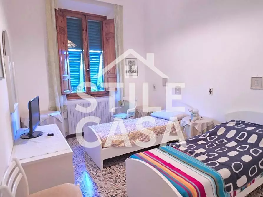 Immagine 17 di Appartamento in vendita  a Montecatini Terme