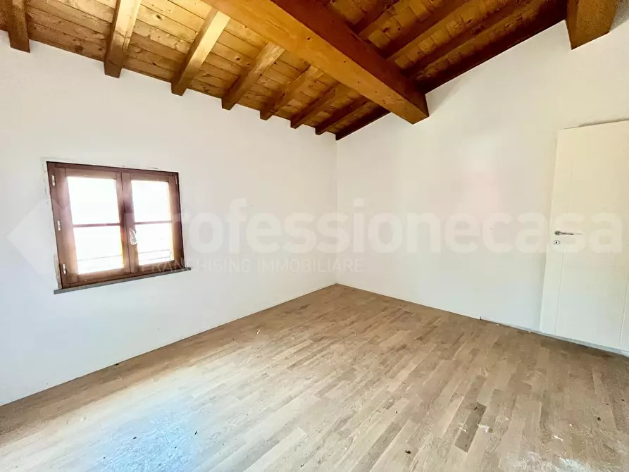 Immagine 7 di Terratetto in vendita  a Pisa