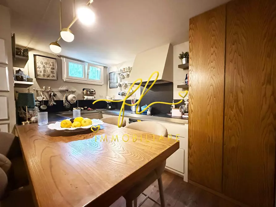 Immagine 12 di Appartamento in vendita  a Cecina