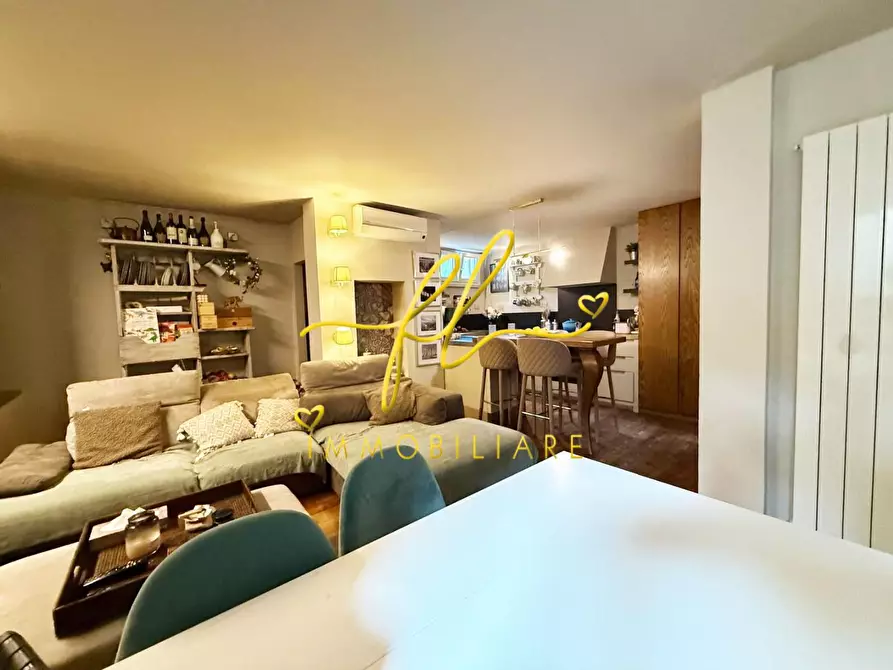 Immagine 7 di Appartamento in vendita  a Cecina