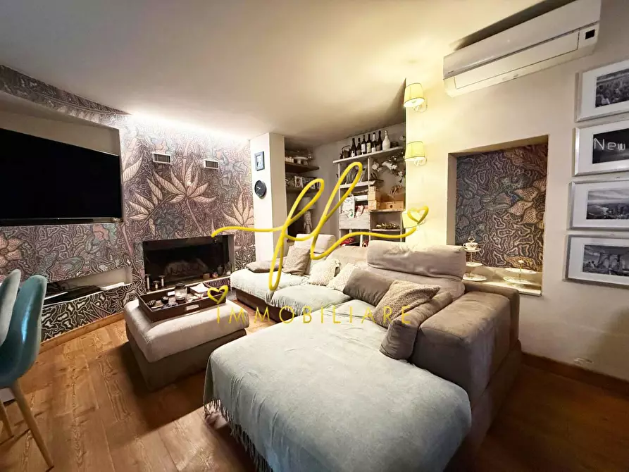 Immagine 10 di Appartamento in vendita  a Cecina