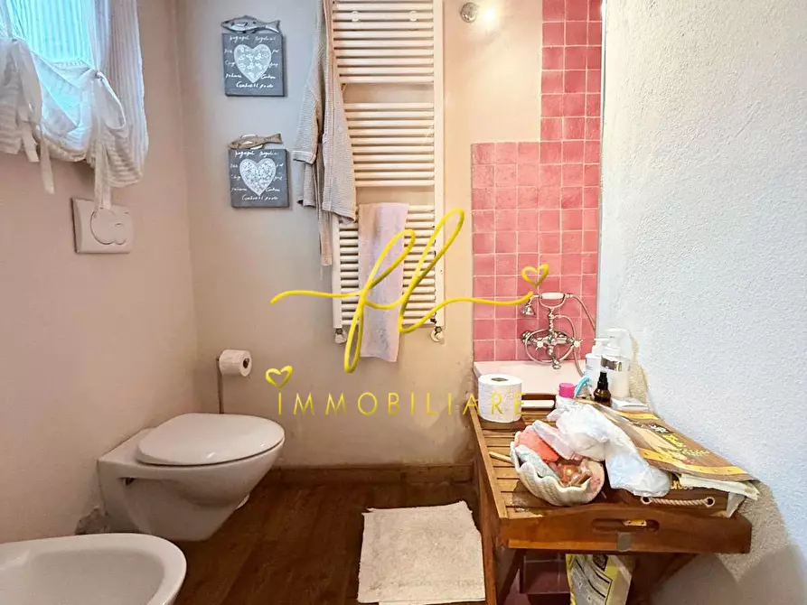 Immagine 14 di Appartamento in vendita  a Cecina