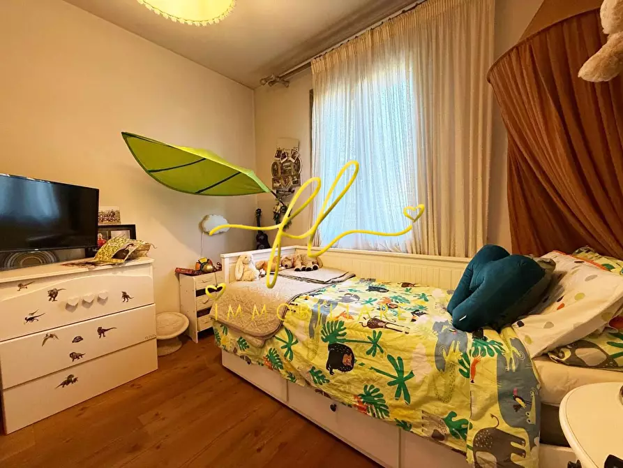 Immagine 19 di Appartamento in vendita  a Cecina