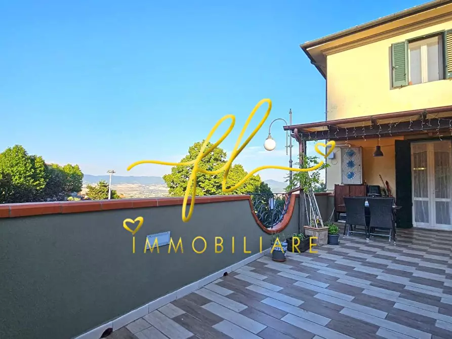 Immagine 12 di Appartamento in vendita  a Rosignano Marittimo