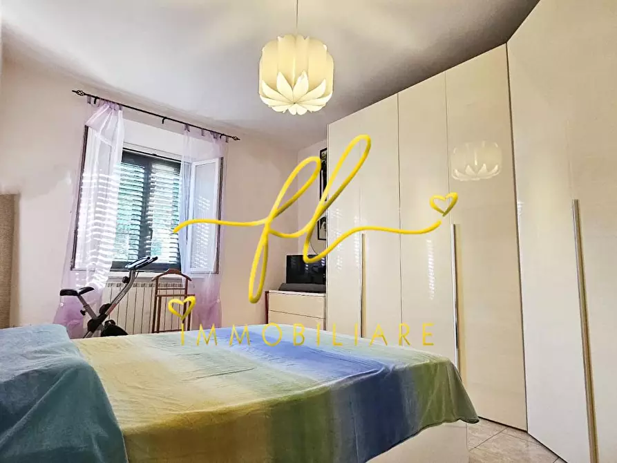 Immagine 14 di Appartamento in vendita  a Rosignano Marittimo