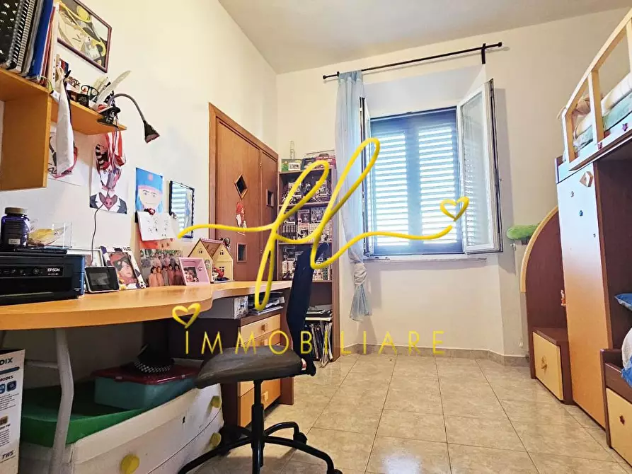 Immagine 19 di Appartamento in vendita  a Rosignano Marittimo