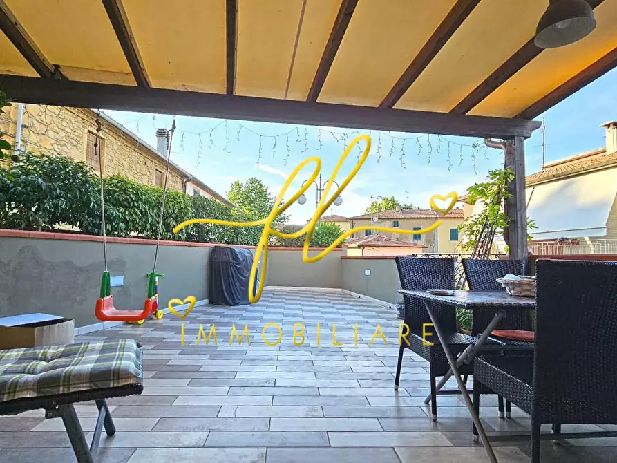 Immagine 5 di Appartamento in vendita  a Rosignano Marittimo