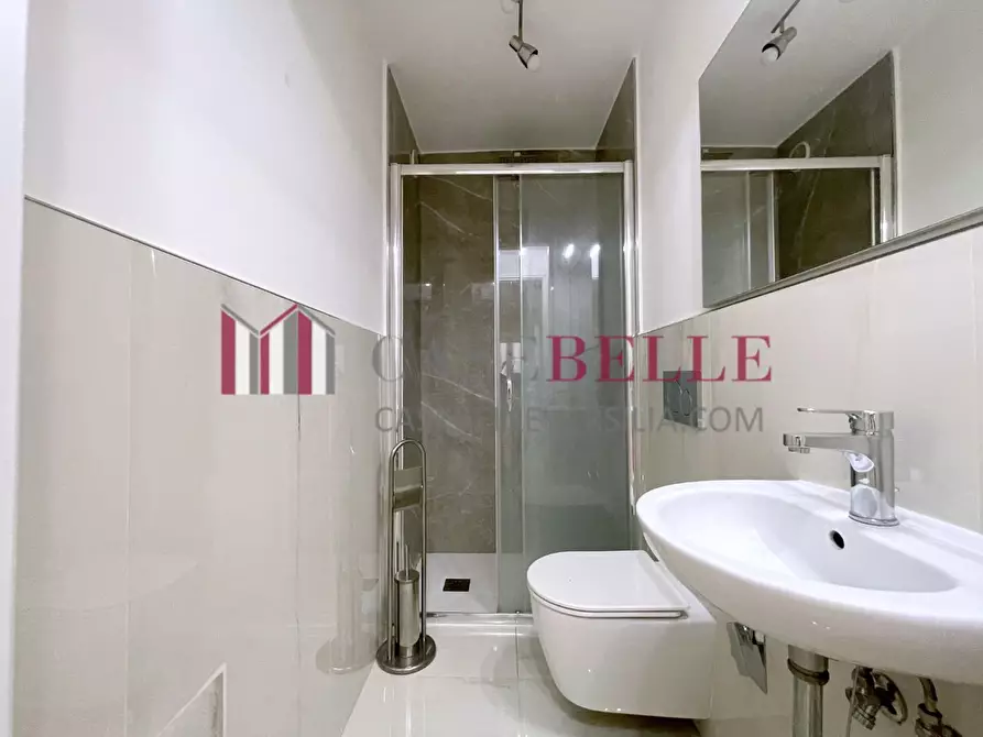 Immagine 34 di Villetta a schiera in vendita  a Viareggio