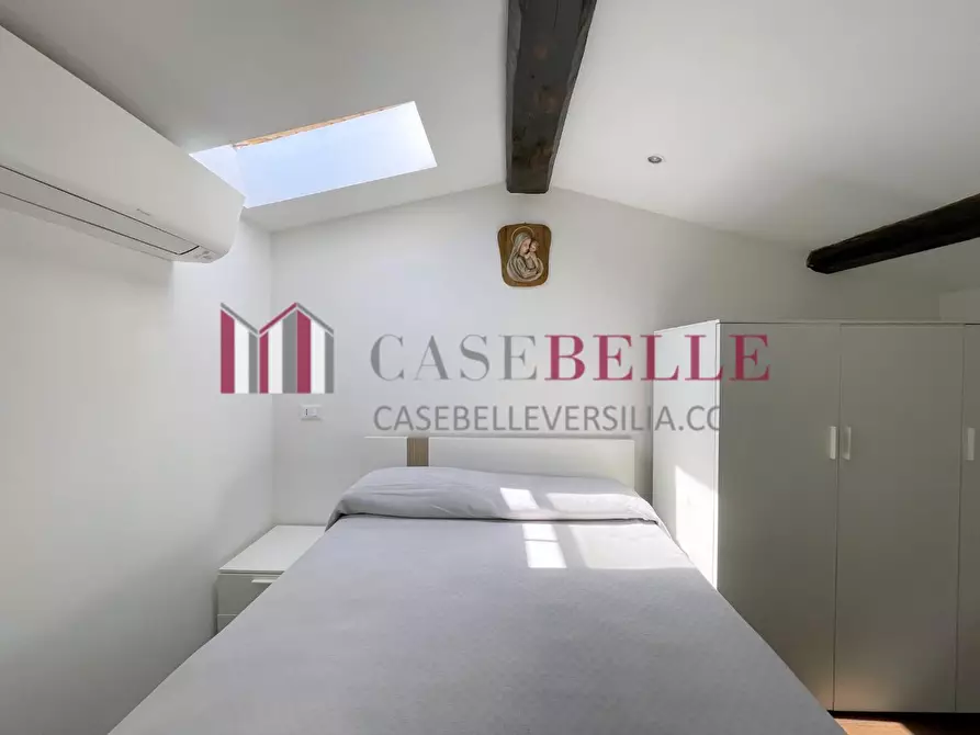 Immagine 42 di Villetta a schiera in vendita  a Viareggio