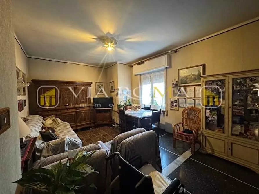 Immagine 2 di Appartamento in vendita  a Lucca