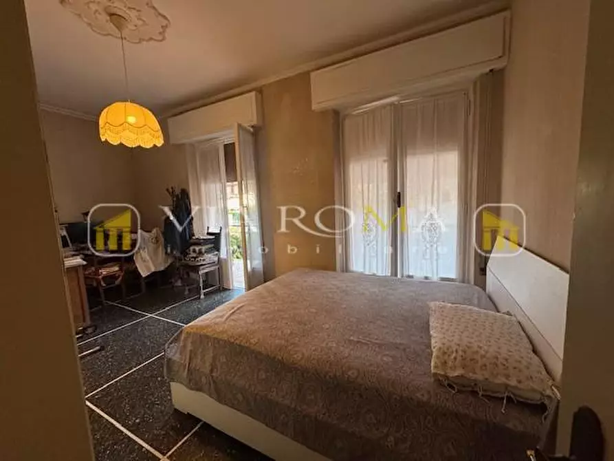 Immagine 9 di Appartamento in vendita  a Lucca