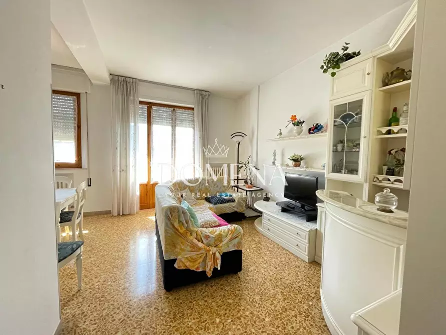 Immagine 19 di Appartamento in vendita  a Siena