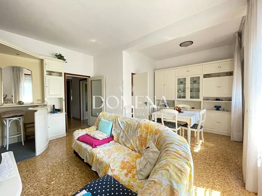 Immagine 1 di Appartamento in vendita  a Siena