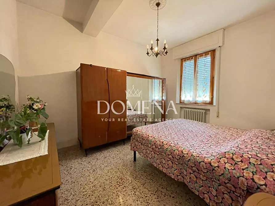 Immagine 14 di Appartamento in vendita  a Siena