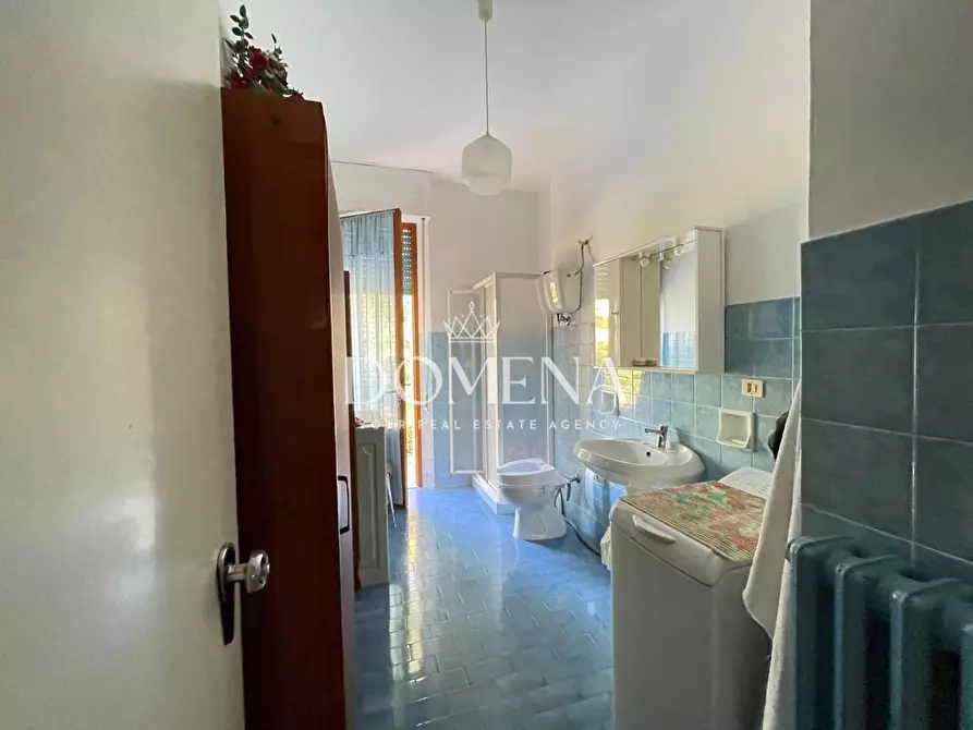 Immagine 5 di Appartamento in vendita  a Siena