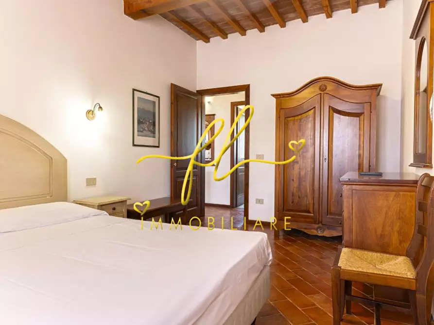 Immagine 50 di Casa colonica in vendita  a Cecina