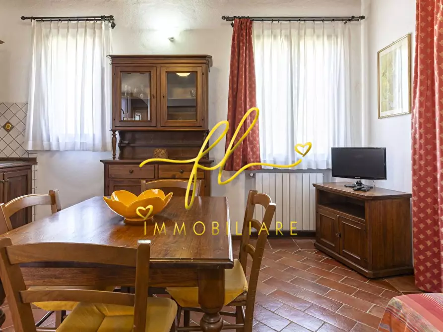 Immagine 47 di Casa colonica in vendita  a Cecina