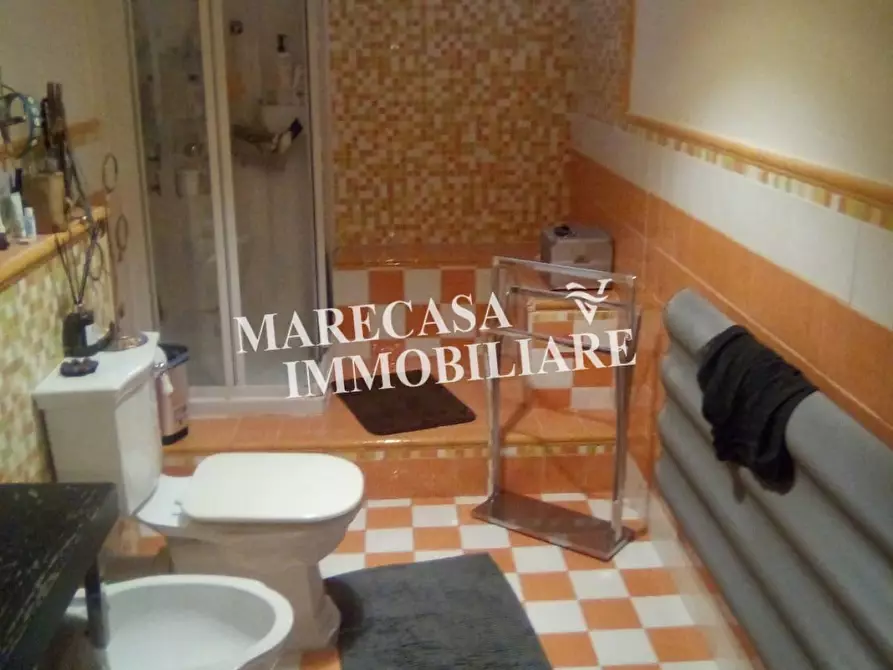 Immagine 27 di Appartamento in vendita  a Carrara