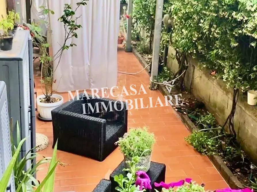 Immagine 7 di Appartamento in vendita  a Carrara