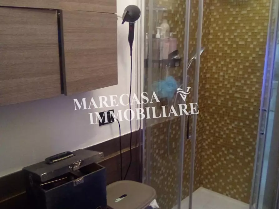 Immagine 16 di Appartamento in vendita  a Carrara