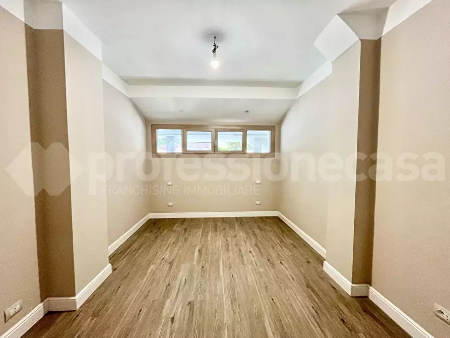 Immagine 13 di Appartamento in vendita  a Pisa