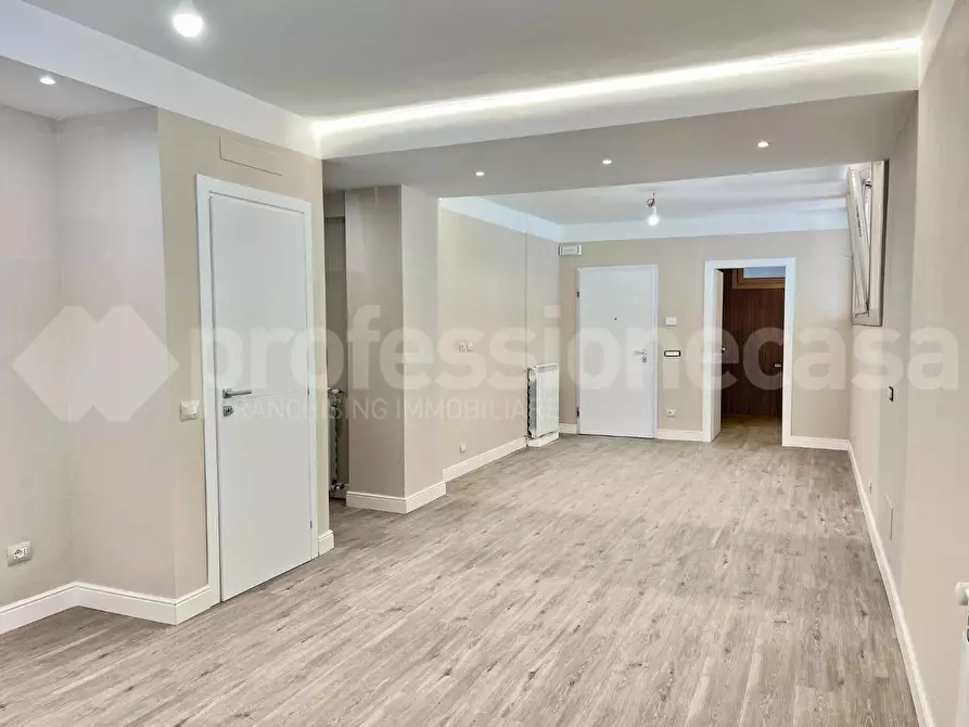 Immagine 6 di Appartamento in vendita  a Pisa