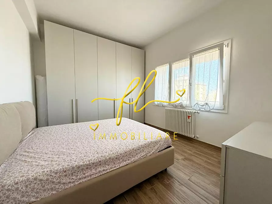 Immagine 15 di Appartamento in vendita  a Cecina