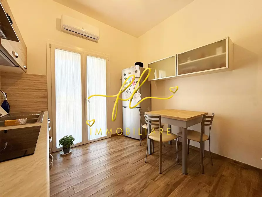 Immagine 8 di Appartamento in vendita  a Cecina