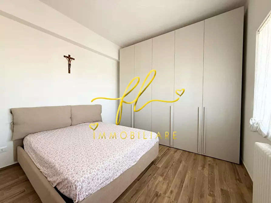 Immagine 13 di Appartamento in vendita  a Cecina