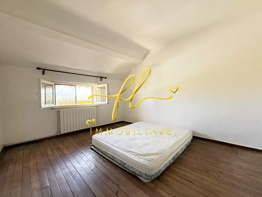 Immagine 10 di Appartamento in vendita  a Guardistallo