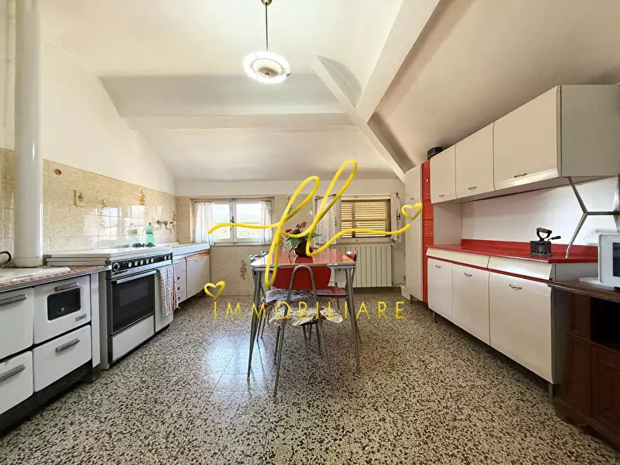 Immagine 7 di Appartamento in vendita  a Guardistallo