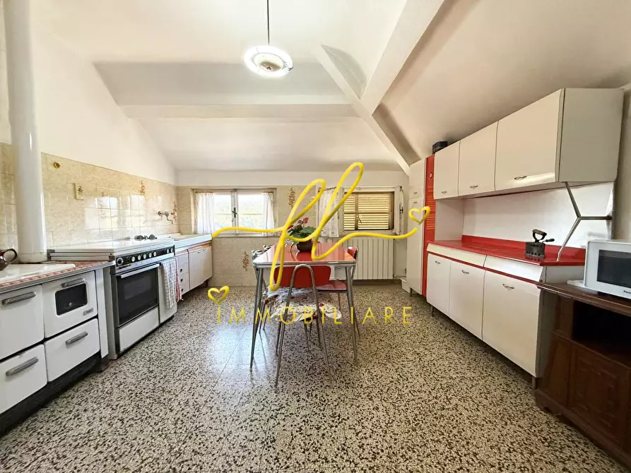 Immagine 1 di Appartamento in vendita  a Guardistallo