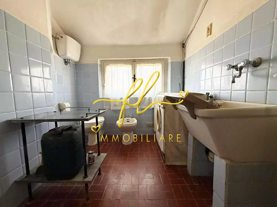 Immagine 14 di Appartamento in vendita  a Guardistallo