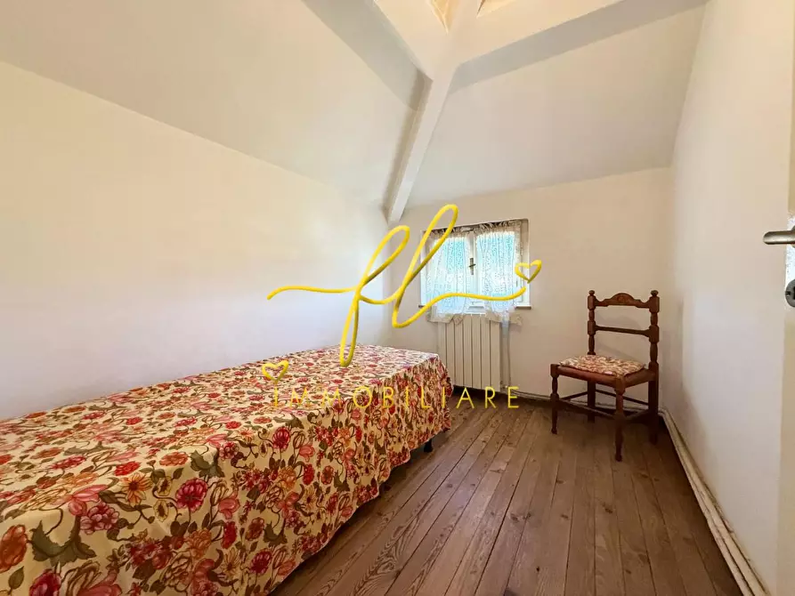 Immagine 11 di Appartamento in vendita  a Guardistallo