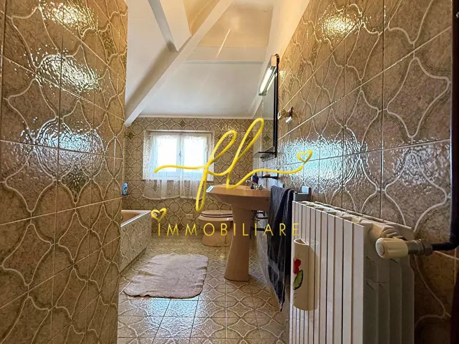 Immagine 13 di Appartamento in vendita  a Guardistallo