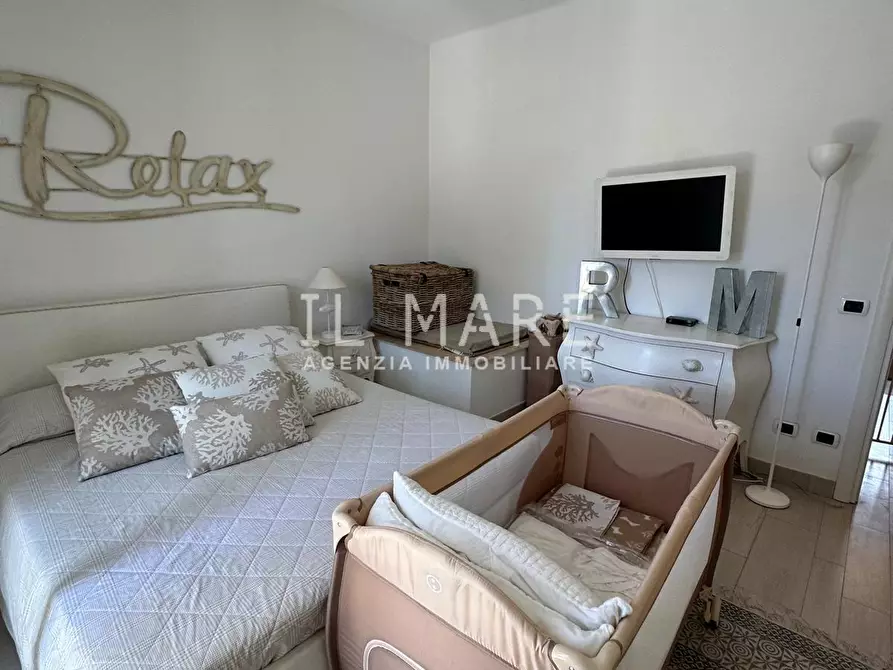 Immagine 11 di Villetta a schiera in vendita  a Forte Dei Marmi