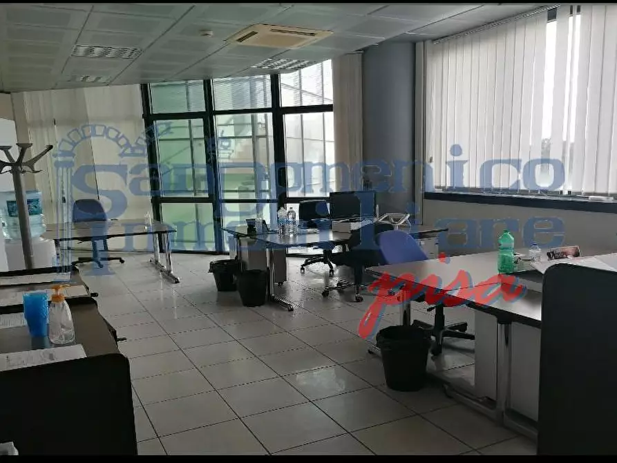 Immagine 6 di Ufficio in vendita  a Pisa