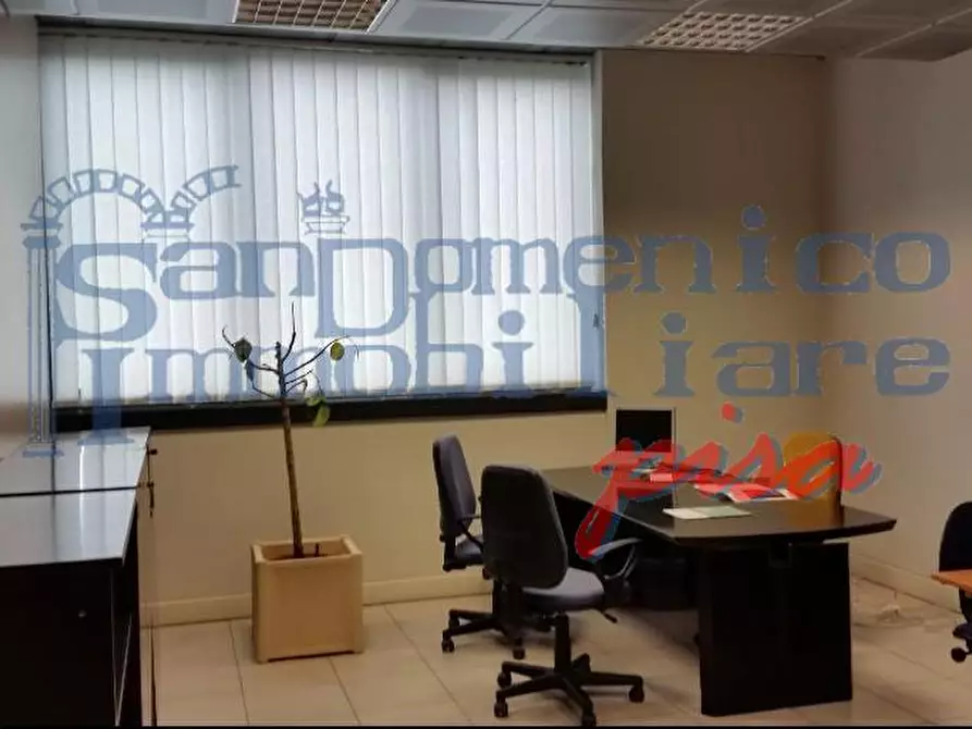 Immagine 3 di Ufficio in vendita  a Pisa