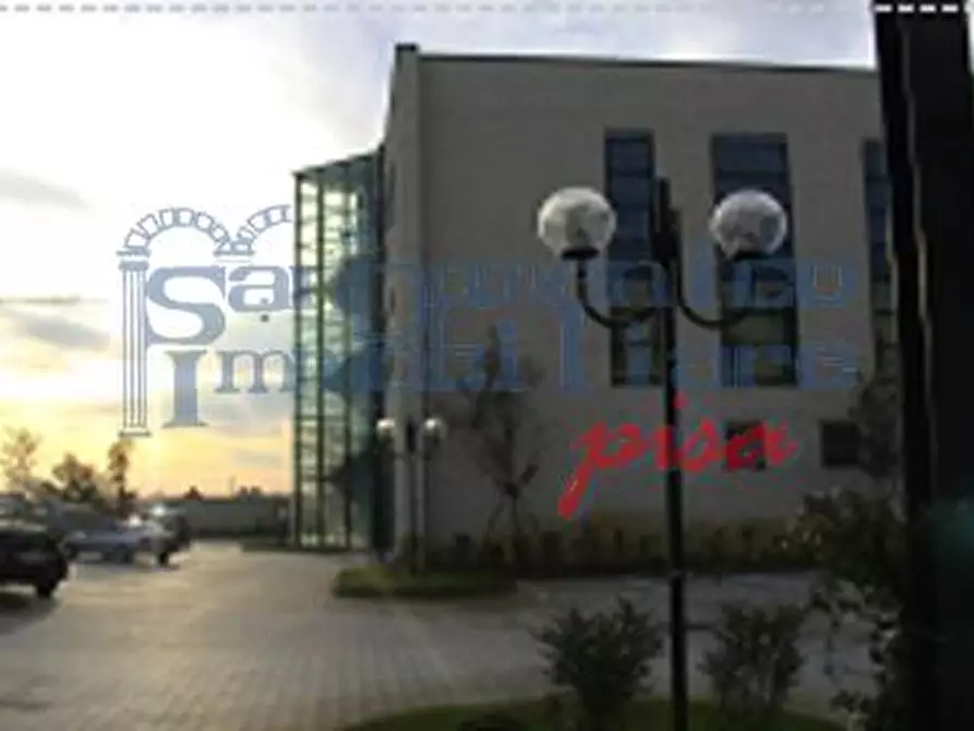 Immagine 7 di Ufficio in vendita  a Pisa